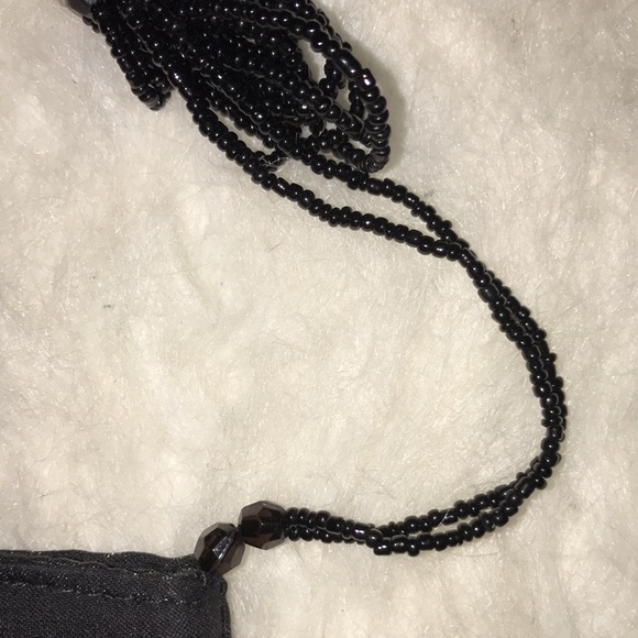 Evening bag with beads. - Picture 5 of 8